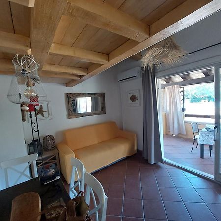 Casetta Bouganville Porto Rotondo Exterior photo